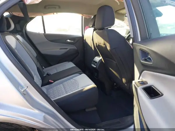 2GNAXHEVXN6127699 2022 CHEVROLET EQUINOX - Image 8