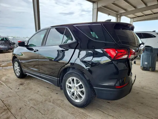 2GNAXHEVXN6151887 2022 CHEVROLET EQUINOX - Image 2