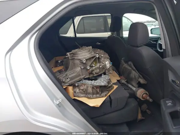 2GNAXJEV0J6113019 2018 CHEVROLET EQUINOX - Image 8