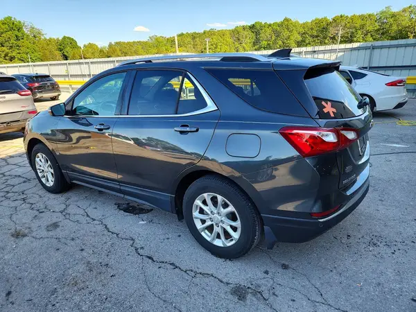 2GNAXJEV0J6113294 2018 CHEVROLET EQUINOX - Image 2
