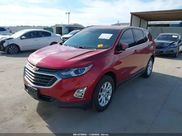 2GNAXJEV0J6118916 2018 CHEVROLET EQUINOX - Image 2