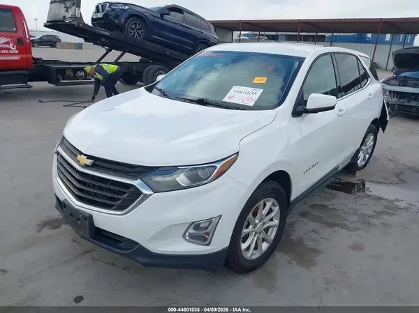 2GNAXJEV0J6130189 2018 CHEVROLET EQUINOX - Image 2