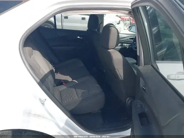 2GNAXJEV0J6130189 2018 CHEVROLET EQUINOX - Image 8