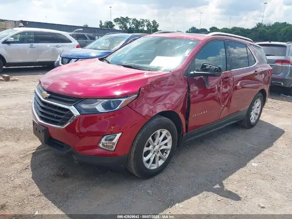 2GNAXJEV0J6137305 2018 CHEVROLET EQUINOX - Image 2