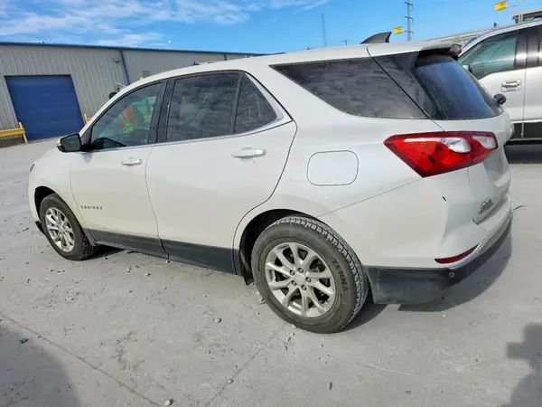 2GNAXJEV0J6138499 2018 CHEVROLET EQUINOX - Image 2