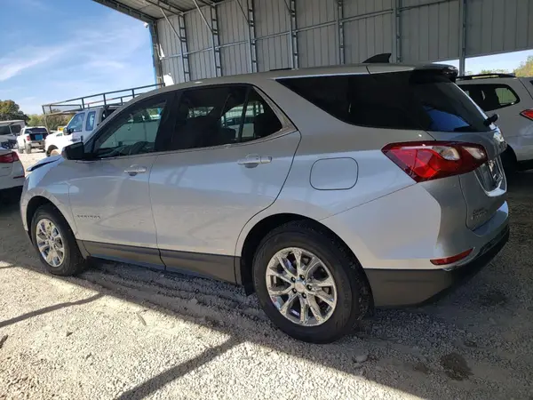 2GNAXJEV0J6140429 2018 CHEVROLET EQUINOX - Image 2