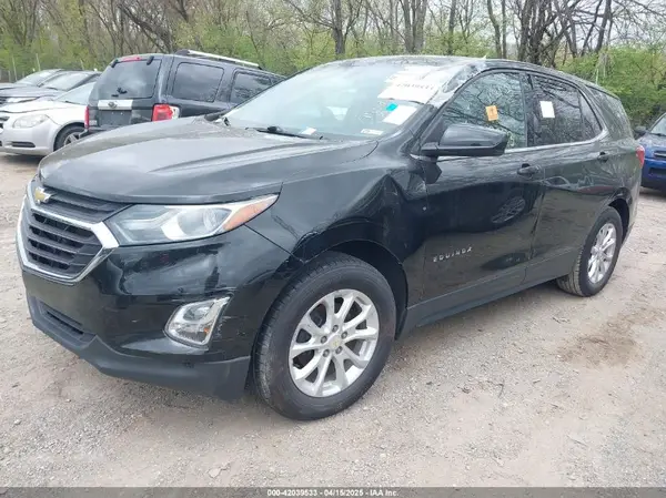 2GNAXJEV0J6156789 2018 CHEVROLET EQUINOX - Image 2