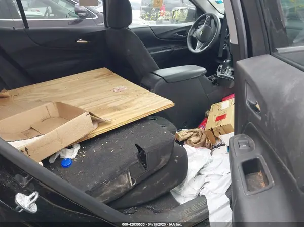 2GNAXJEV0J6156789 2018 CHEVROLET EQUINOX - Image 8