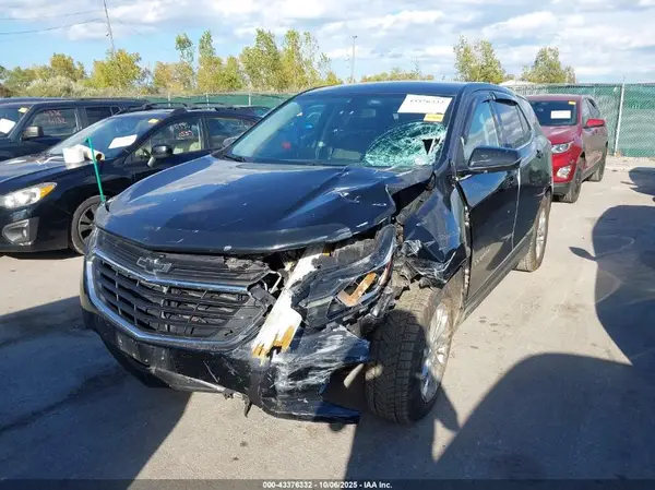 2GNAXJEV0J6157053 2018 CHEVROLET EQUINOX - Image 2