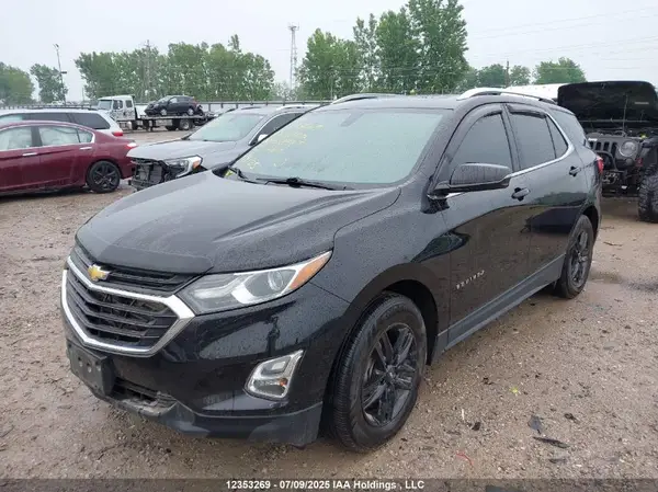 2GNAXJEV0J6158347 2018 CHEVROLET EQUINOX - Image 2