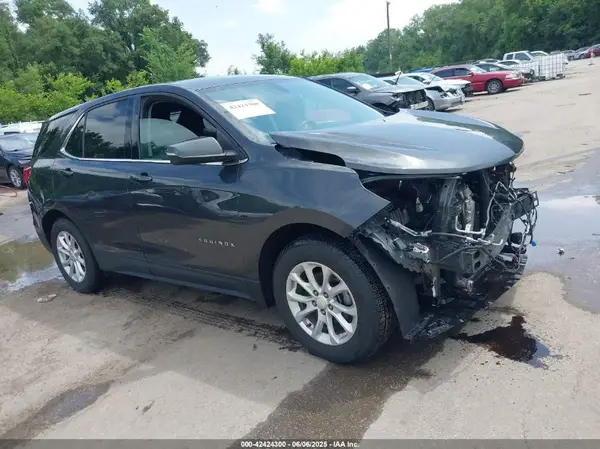 2GNAXJEV0J6163242 2018 CHEVROLET EQUINOX - Image 1