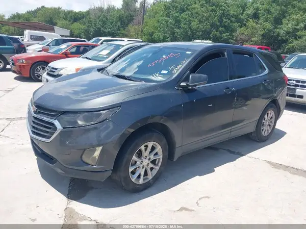 2GNAXJEV0J6164181 2018 CHEVROLET EQUINOX - Image 2