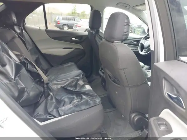 2GNAXJEV0J6175309 2018 CHEVROLET EQUINOX - Image 8