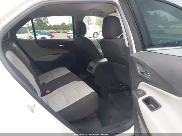 2GNAXJEV0J6176041 2018 CHEVROLET EQUINOX - Image 8