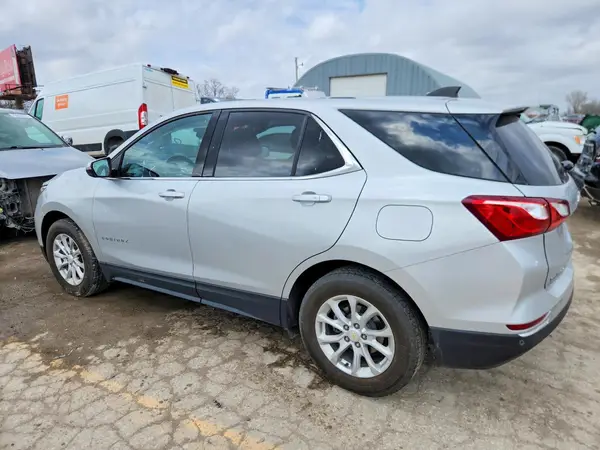 2GNAXJEV0J6182065 2018 CHEVROLET EQUINOX - Image 2