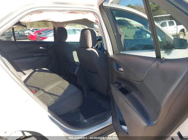 2GNAXJEV0J6201097 2018 CHEVROLET EQUINOX - Image 8