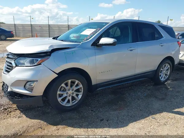 2GNAXJEV0J6202542 2018 CHEVROLET EQUINOX - Image 2