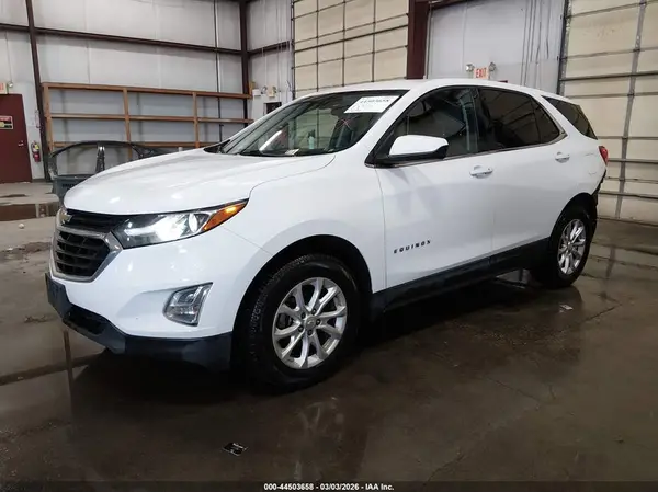 2GNAXJEV0J6206770 2018 CHEVROLET EQUINOX - Image 2