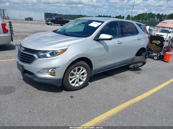 2GNAXJEV0J6217851 2018 CHEVROLET EQUINOX - Image 2