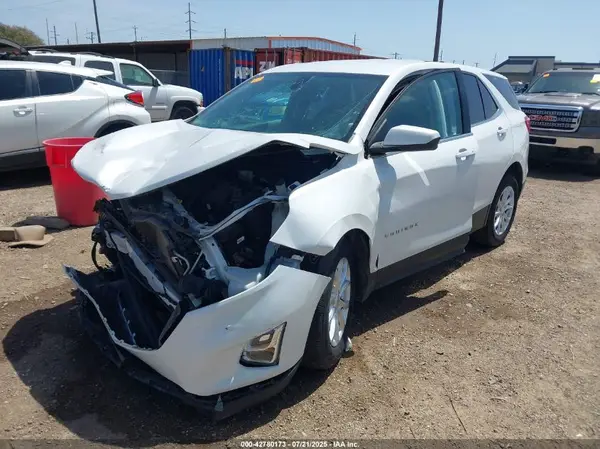 2GNAXJEV0J6221060 2018 CHEVROLET EQUINOX - Image 2