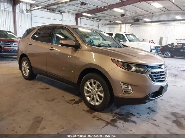 2GNAXJEV0J6229577 2018 CHEVROLET EQUINOX - Image 1