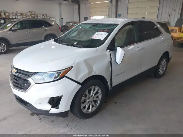 2GNAXJEV0J6237369 2018 CHEVROLET EQUINOX - Image 2