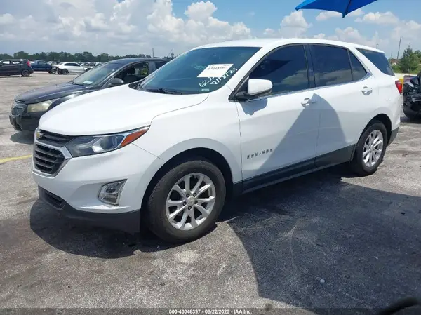 2GNAXJEV0J6252812 2018 CHEVROLET EQUINOX - Image 2