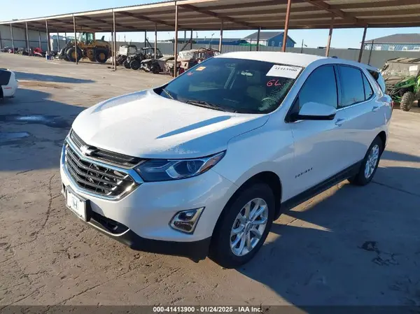 2GNAXJEV0J6256939 2018 CHEVROLET EQUINOX - Image 2