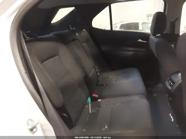 2GNAXJEV0J6257010 2018 CHEVROLET EQUINOX - Image 8
