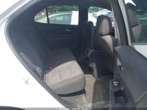 2GNAXJEV0J6271893 2018 CHEVROLET EQUINOX - Image 8