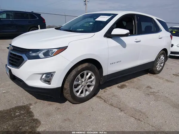 2GNAXJEV0J6273739 2018 CHEVROLET EQUINOX - Image 2