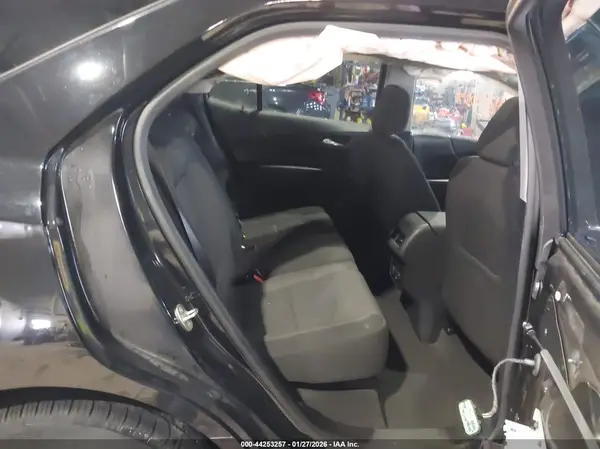 2GNAXJEV0J6283378 2018 CHEVROLET EQUINOX - Image 8
