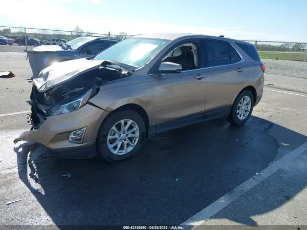 2GNAXJEV0J6291075 2018 CHEVROLET EQUINOX - Image 2
