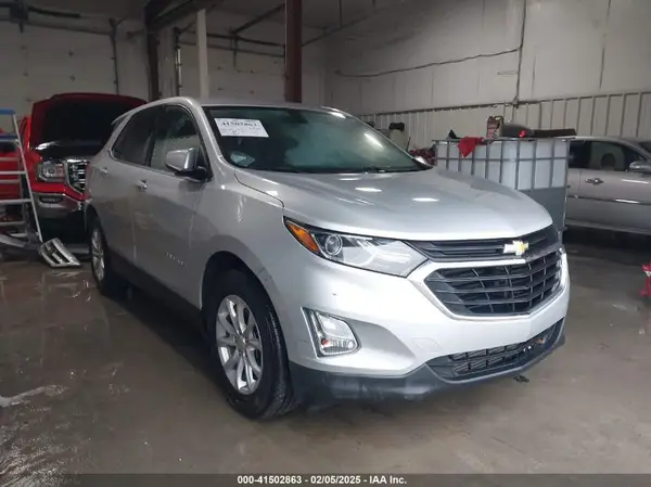 2GNAXJEV0J6299533 2018 CHEVROLET EQUINOX - Image 1