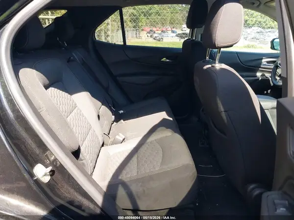 2GNAXJEV0J6301300 2018 CHEVROLET EQUINOX - Image 8