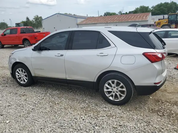 2GNAXJEV0J6303631 2018 CHEVROLET EQUINOX - Image 2
