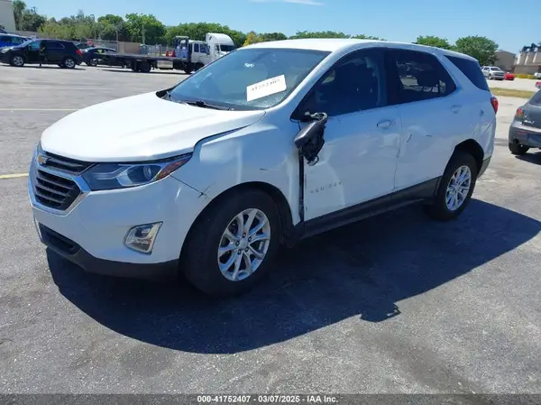 2GNAXJEV0J6316377 2018 CHEVROLET EQUINOX - Image 2