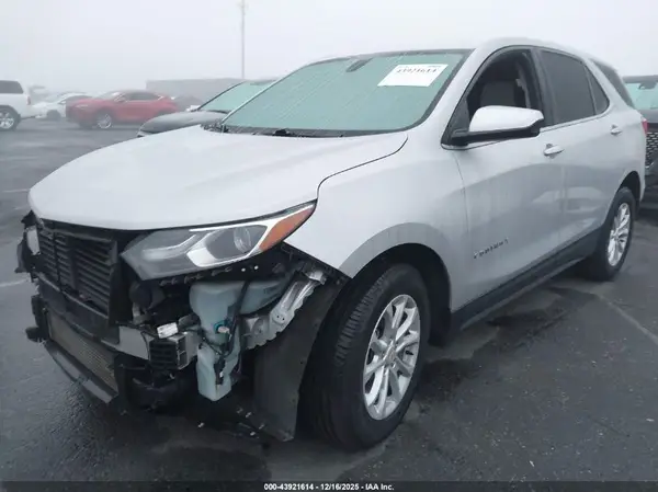 2GNAXJEV0J6343692 2018 CHEVROLET EQUINOX - Image 2