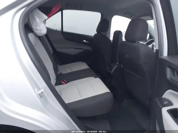 2GNAXJEV0J6343692 2018 CHEVROLET EQUINOX - Image 8