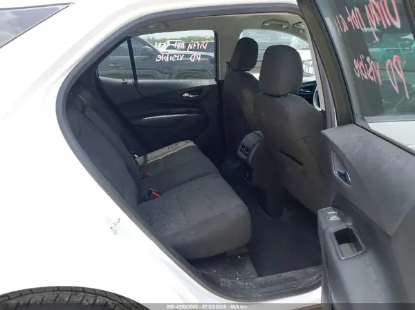 2GNAXJEV0J6350027 2018 CHEVROLET EQUINOX - Image 8