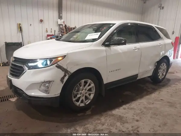 2GNAXJEV0J6352537 2018 CHEVROLET EQUINOX - Image 2