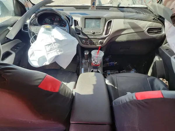 2GNAXJEV0J6352599 2018 CHEVROLET EQUINOX - Image 8