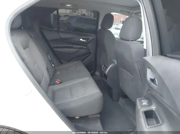 2GNAXJEV0J6352926 2018 CHEVROLET EQUINOX - Image 8