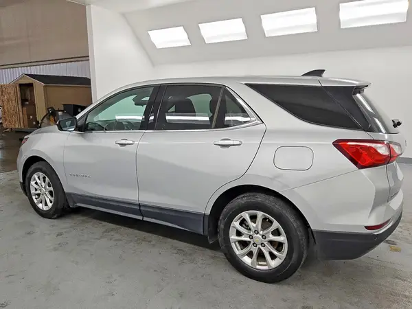 2GNAXJEV0L6258337 2020 CHEVROLET EQUINOX - Image 2