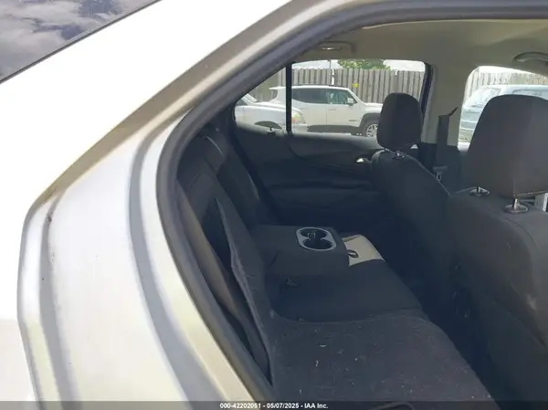 2GNAXJEV0M6162158 2021 CHEVROLET EQUINOX - Image 8