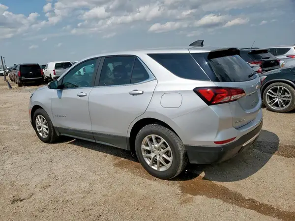 2GNAXJEV0N6139710 2022 CHEVROLET EQUINOX - Image 2