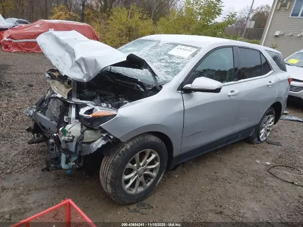 2GNAXJEV1J6137457 2018 CHEVROLET EQUINOX - Image 2