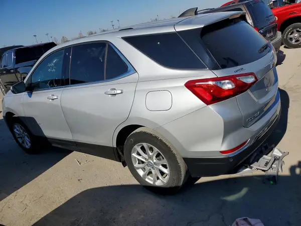 2GNAXJEV1J6149978 2018 CHEVROLET EQUINOX - Image 2