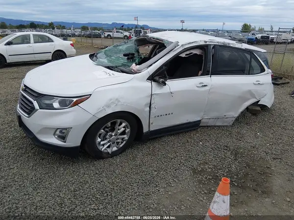 2GNAXJEV1J6171284 2018 CHEVROLET EQUINOX - Image 2