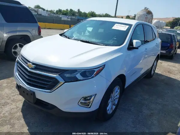 2GNAXJEV1J6187551 2018 CHEVROLET EQUINOX - Image 2